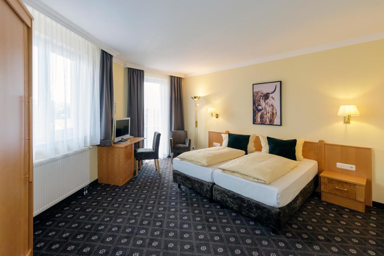 Hotel Zum Adler Ніддерау Екстер'єр фото